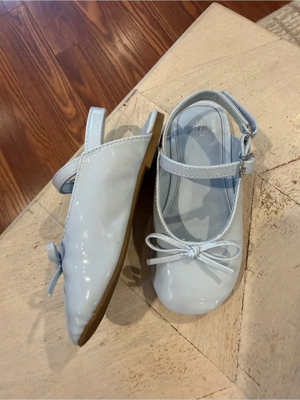 Zara glossy patent